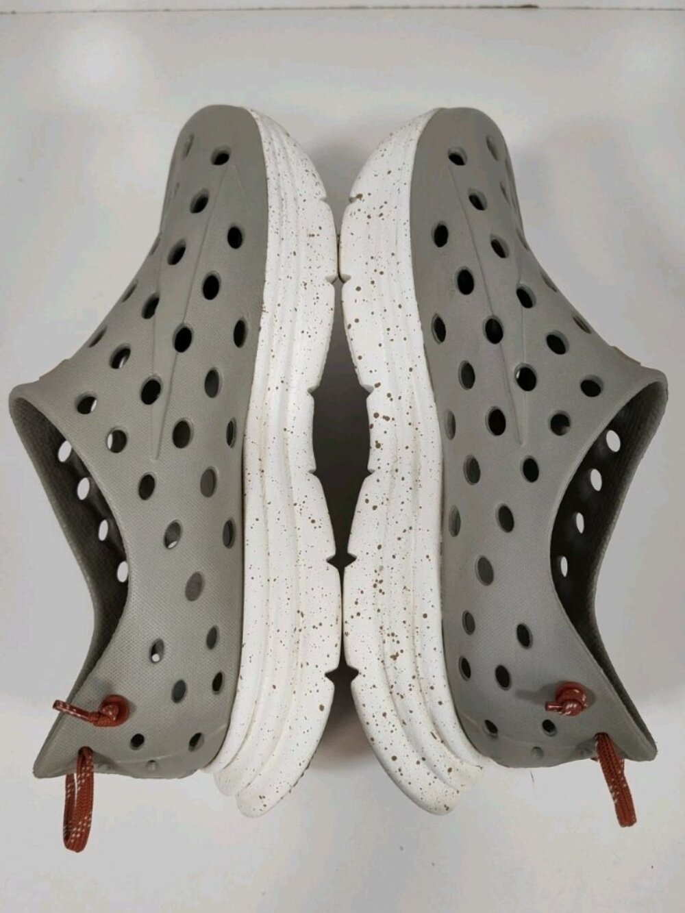 Kane Revive Active Recovery Shoes Men's 11 Gray Speckled Post Workout - Picture 5 of 9